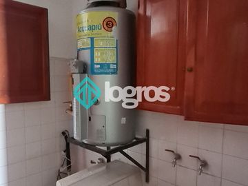 Casa en venta 270 m2 en Tres Cerritos