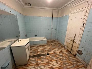 Casa en Venta en Avenida el salto con avenida recoleta
