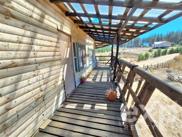 Sitio en Venta en Vende sitio 5000 m2 casa 56 m2 Pichilemu
