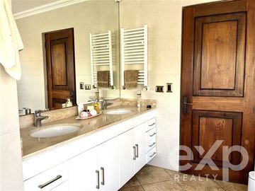 Casa en Venta en LO ZUÑIGA/ ISLA DE MAIPO