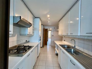 Departamento en Venta en Los Militares / Escuela Militar