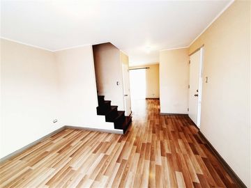 Casa en Venta en Camino Padre Hurtado / Almirante Riveros