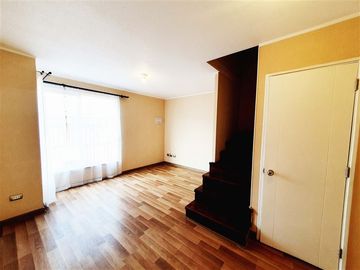 Casa en Venta en Camino Padre Hurtado / Almirante Riveros