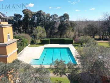 Venta Casa 8 Amb Vista Bosque en Estancias del Pilar Golf