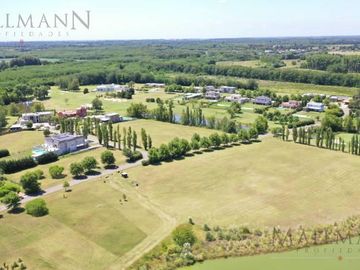 Venta Casa 8 Amb Vista Bosque en Estancias del Pilar Golf