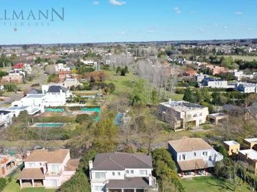 Venta Casa 8 Amb Vista Bosque en Estancias del Pilar Golf