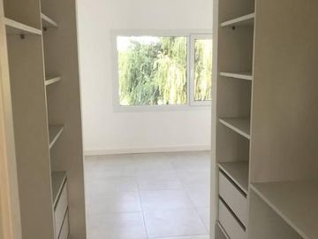Venta Casa 6 Amb Vista Interna en Las Liebres