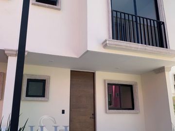 Casa Nueva en Coto en  Tlaquepaque Centro MODELO PARRA