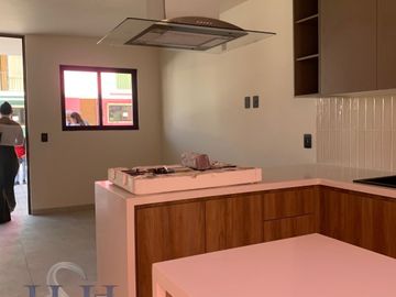 Casa Nueva en Coto en  Tlaquepaque Centro MODELO PARRA
