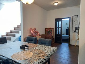 Casa con gran terreno en venta en Xochimilco