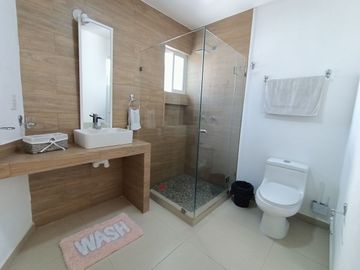 Casa con alberca en venta