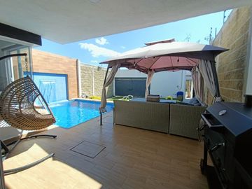 Casa con alberca en venta