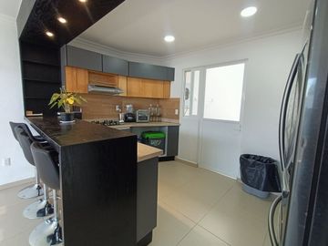 Casa con alberca en venta