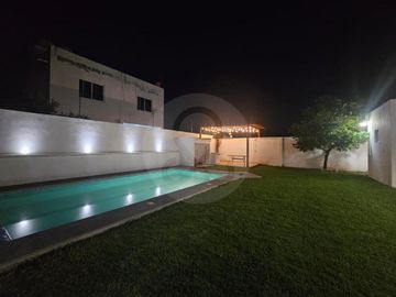 Casa en condominio en renta en Fraccionamiento Paraíso Tlahuica