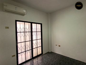 Casa de venta en Ciudadela Simon Bolivar – código:21799