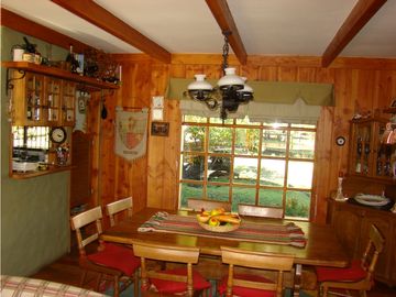 VENTA CASA PUCÓN  240 M2 / TERRENO DE 5000 M2