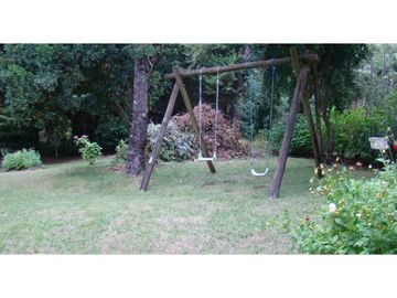 VENTA CASA PUCÓN  240 M2 / TERRENO DE 5000 M2