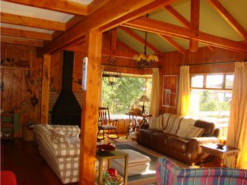 VENTA PARCELA PUCÓN CASA  240 M2 / TERRENO 5000 M2