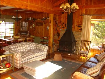 VENTA PARCELA PUCÓN CASA  240 M2 / TERRENO 5000 M2