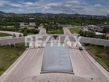 Venta de casa nueva en Lago de Juriquilla de 4 habitaciones en zona Residencial con Amenidades y Seguridad - (3)