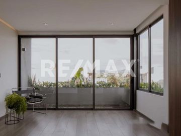 Venta de casa nueva en Lago de Juriquilla de 4 habitaciones en zona Residencial con Amenidades y Seguridad - (3)