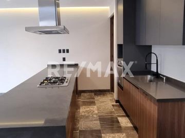 Venta de casa nueva en Lago de Juriquilla de 4 habitaciones en zona Residencial con Amenidades y Seguridad - (3)