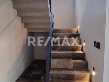 Venta de casa nueva en Lago de Juriquilla de 4 habitaciones en zona Residencial con Amenidades y Seguridad - (3)