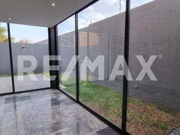 Venta de casa nueva en Lago de Juriquilla de 4 habitaciones en zona Residencial con Amenidades y Seguridad - (3)
