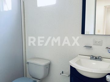 CASA EN VENTA- 