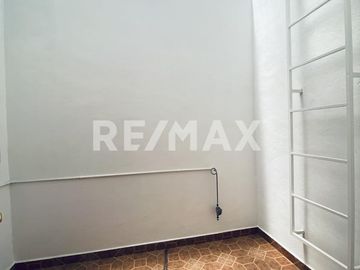 CASA EN VENTA- 