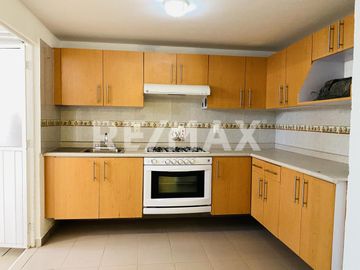 CASA EN VENTA- 