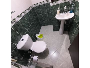 Venta de casa primer piso en Bello