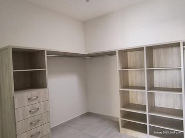 CASA EN VENTA EN SECTOR VIÑEDOS TORREÓN, COAHUILA