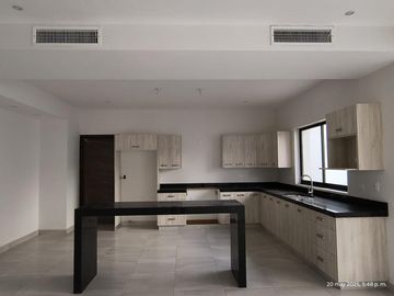 CASA EN VENTA EN SECTOR VIÑEDOS TORREÓN, COAHUILA