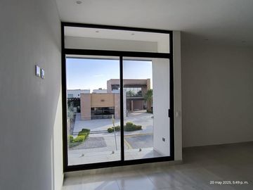 CASA EN VENTA EN SECTOR VIÑEDOS TORREÓN, COAHUILA