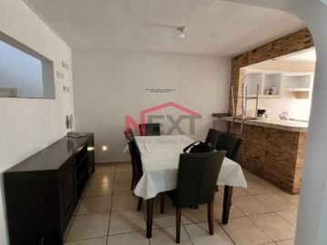 CASA EN VENTA EN EXCLUSIVA FRACCIONAMIENTO SALTILLO 2000