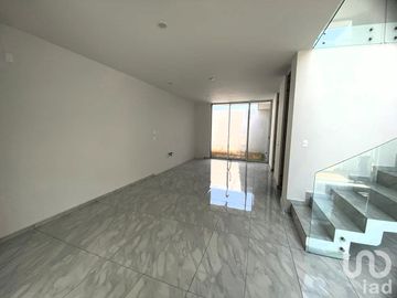 Casa en venta En Residencial Bonaterra, coto Altezza, nueva para estrenar, lista para escriturar.