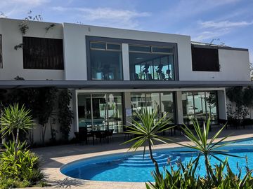 Casa en venta En Residencial Bonaterra, coto Altezza, nueva para estrenar, lista para escriturar.