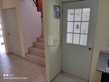 Casa sola en venta en Renaceres, Apodaca, Nuevo León