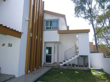 Casa en venta en Pedregal La Calera Puebla