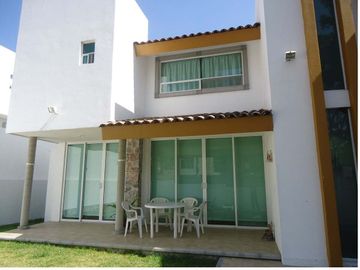 Casa en venta en Pedregal La Calera Puebla
