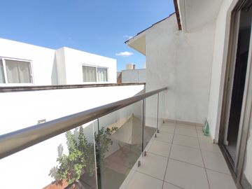 Casa en Venta en Campestre San Juan, San Juan del Río, Querétaro.