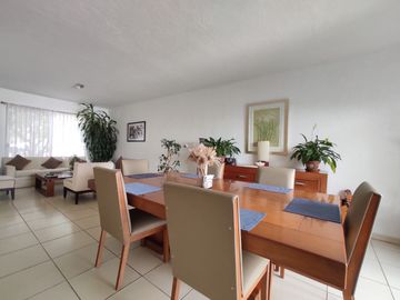 Casa en Venta en Campestre San Juan, San Juan del Río, Querétaro.