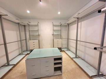 ESPECTACULAR CASA EN CONJUNTO SUPER EXCLUSIVO EN VILLA CAMPESTRE