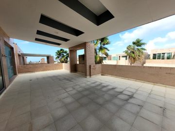ESPECTACULAR CASA EN CONJUNTO SUPER EXCLUSIVO EN VILLA CAMPESTRE