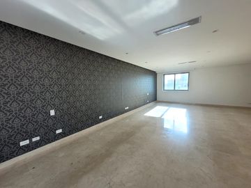 ESPECTACULAR CASA EN CONJUNTO SUPER EXCLUSIVO EN VILLA CAMPESTRE