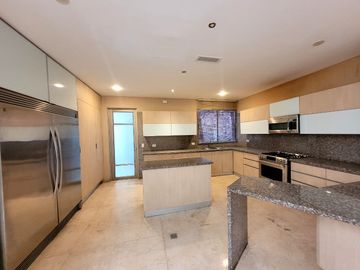 ESPECTACULAR CASA EN CONJUNTO SUPER EXCLUSIVO EN VILLA CAMPESTRE