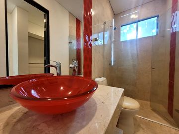 ESPECTACULAR CASA EN CONJUNTO SUPER EXCLUSIVO EN VILLA CAMPESTRE