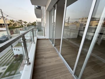 DE ESTRENO 3 DORM - 1 COCHERA - BALCON