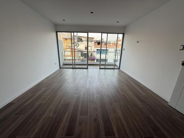 DE ESTRENO 3 DORM - 1 COCHERA - BALCON